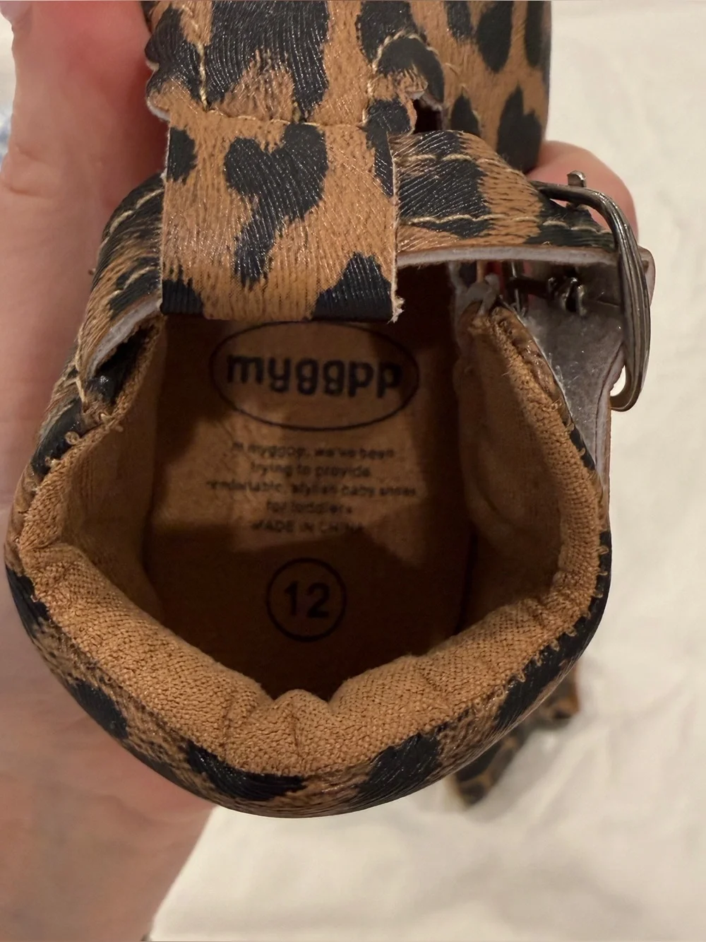 myggpp Toddler Girl Scalloped T-Strap Mary Jane Shoes – Leopard - Sz 2 NWOT